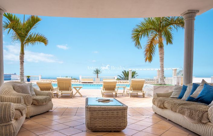 Image No.66-11 Bed Villa for sale