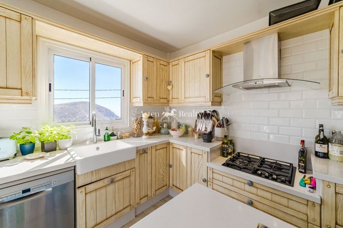 Image No.17-3 Bed Villa for sale