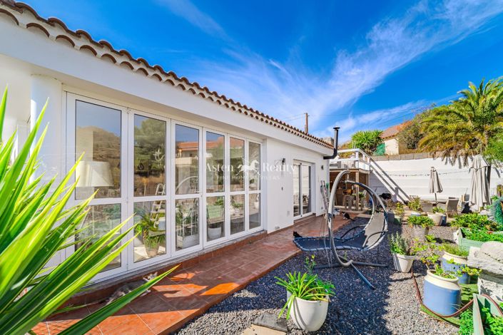 Image No.21-3 Bed Villa for sale