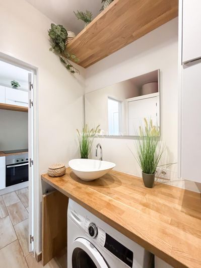 Image No.15-Studio for sale