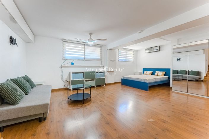 Image No.17-2 Bed House for sale