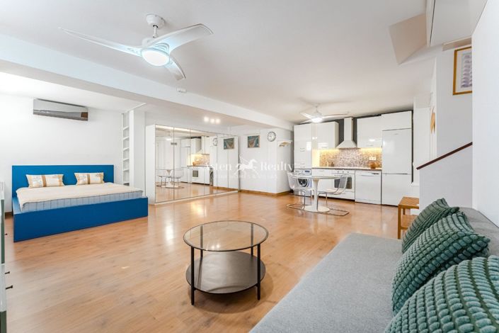 Image No.18-2 Bed House for sale