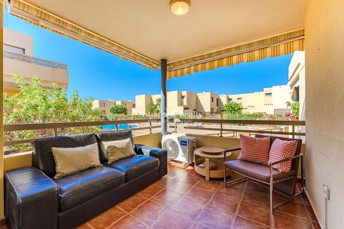 Image No.5-2 Bed House for sale