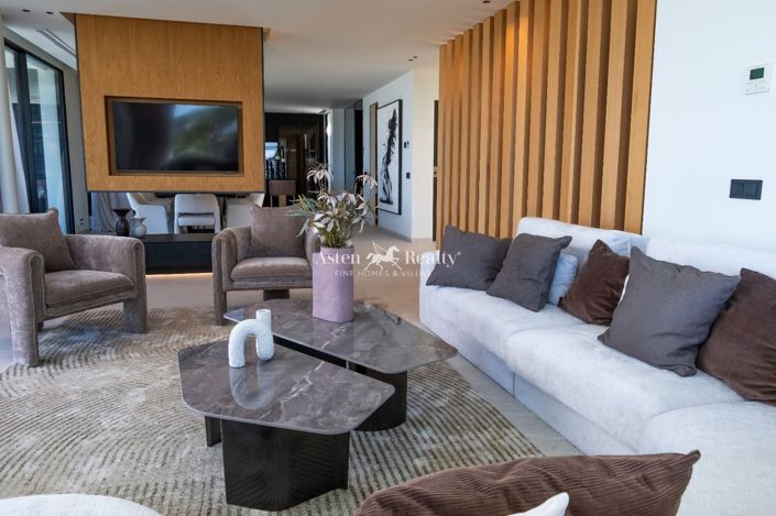 Image No.16-4 Bed Villa for sale