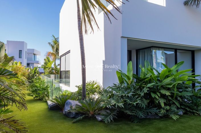 Image No.29-4 Bed Villa for sale