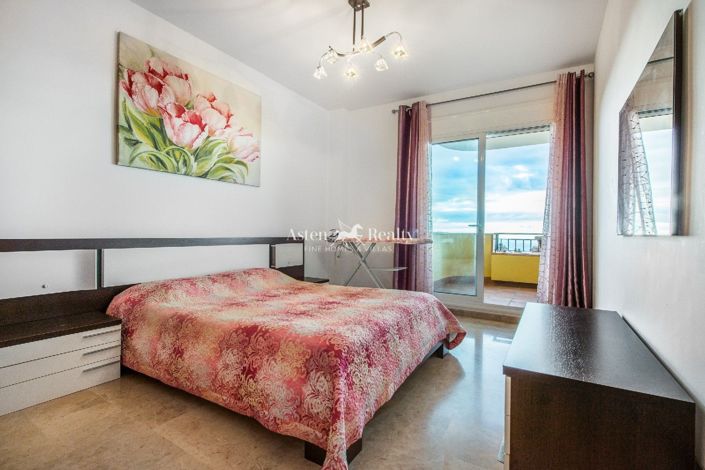 Image No.10-2 Bed Flat for sale