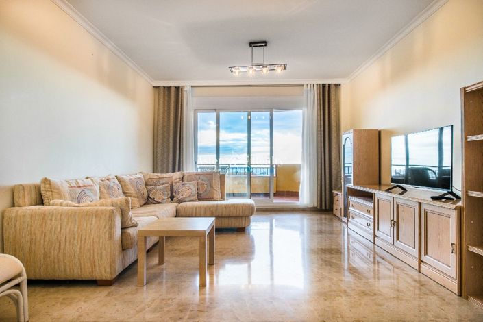 Image No.6-2 Bed Flat for sale