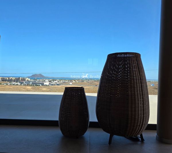 Image No.8-4 Bed Villa for sale