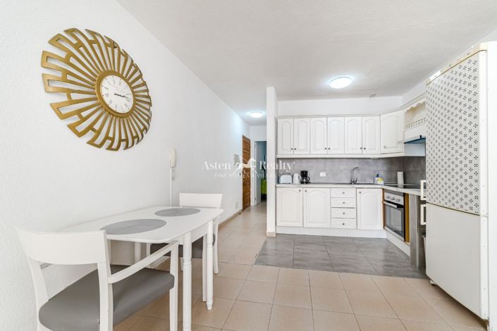 Image No.10-1 Bed Apartment for sale