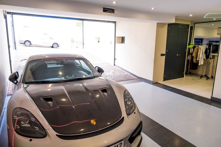 Image No.33-4 Bed Villa for sale