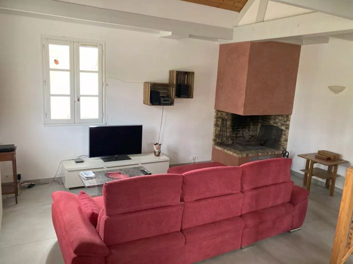 Image No.19-6 Bed House for sale