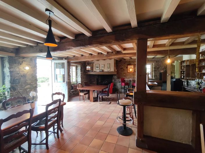 Image No.3-6 Bed House for sale