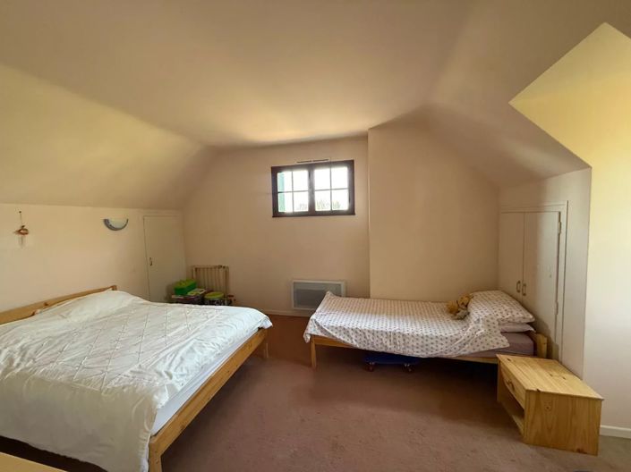 Image No.7-4 Bed House for sale