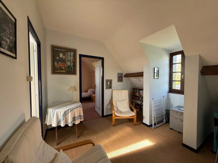 Image No.9-4 Bed House for sale