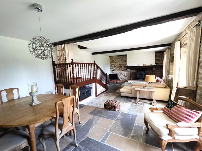 Image No.15-6 Bed House for sale