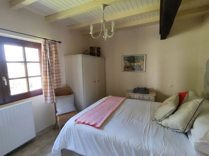 Image No.20-6 Bed House for sale