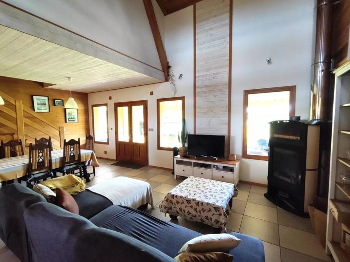 Image No.3-5 Bed House for sale