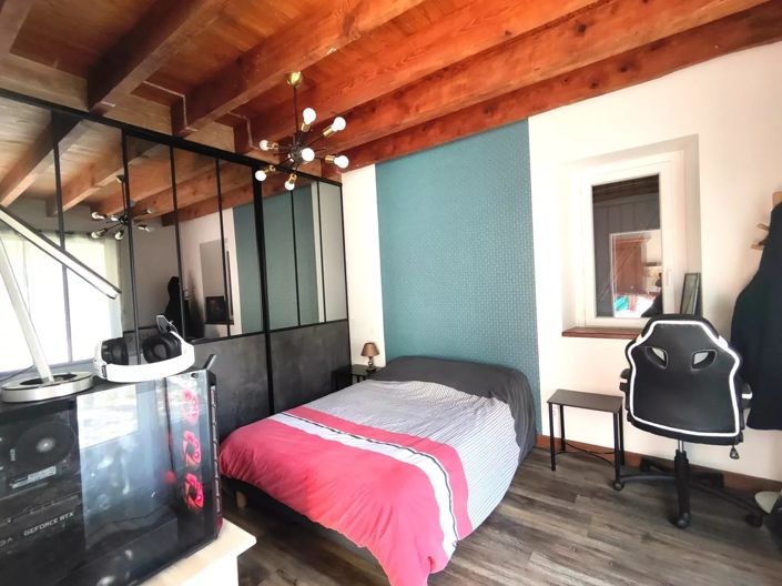 Image No.12-7 Bed House for sale