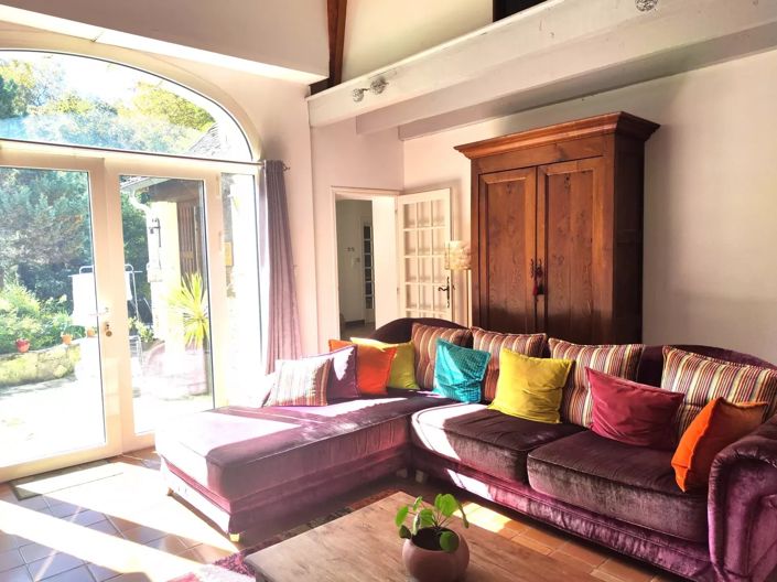 Image No.6-7 Bed House for sale