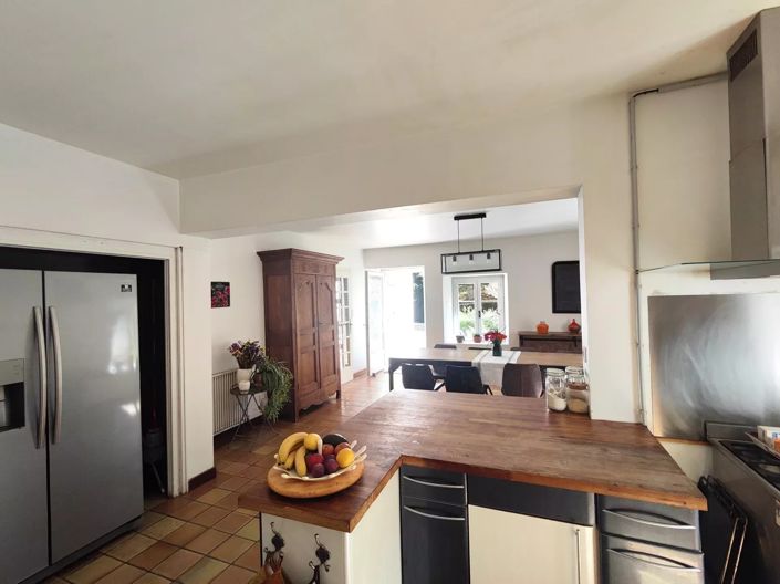 Image No.9-7 Bed House for sale