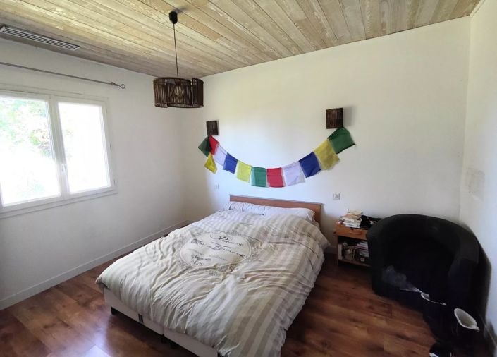 Image No.9-3 Bed House for sale