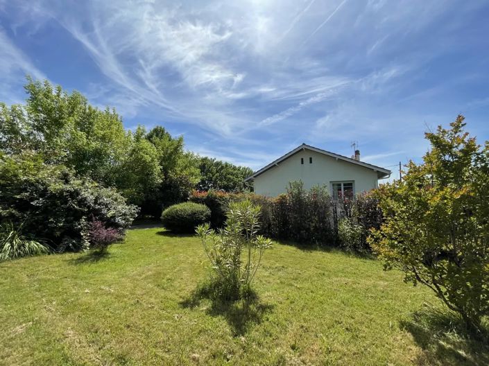 Image No.13-3 Bed House for sale