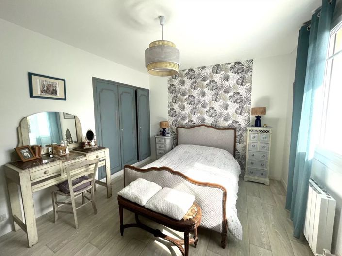 Image No.6-3 Bed House for sale