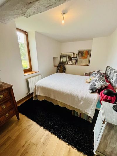 Image No.14-4 Bed House for sale