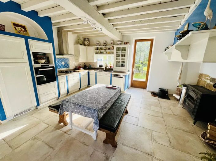 Image No.7-4 Bed House for sale