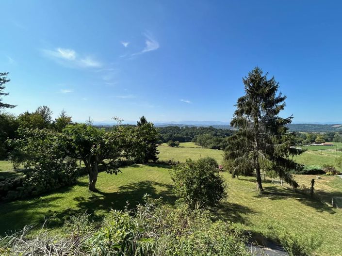 Image No.10-4 Bed House for sale