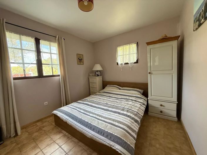 Image No.4-4 Bed House for sale