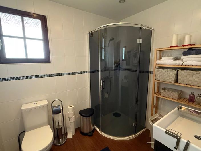 Image No.5-4 Bed House for sale