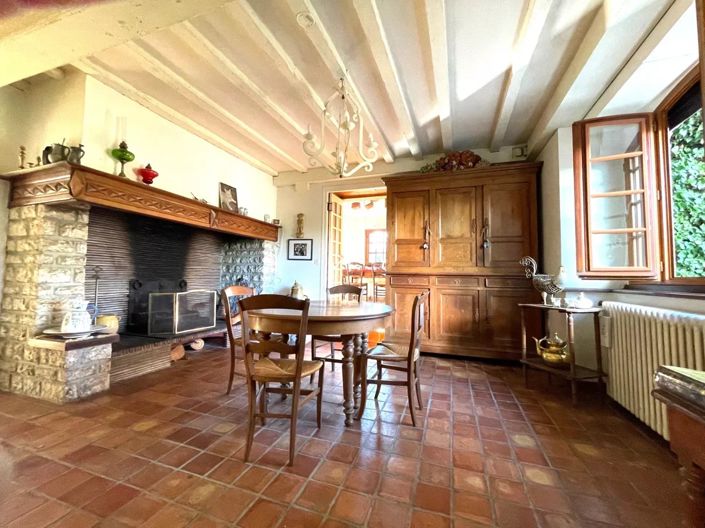 Image No.3-4 Bed House for sale