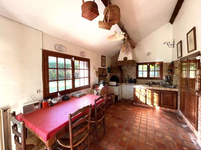 Image No.4-4 Bed House for sale