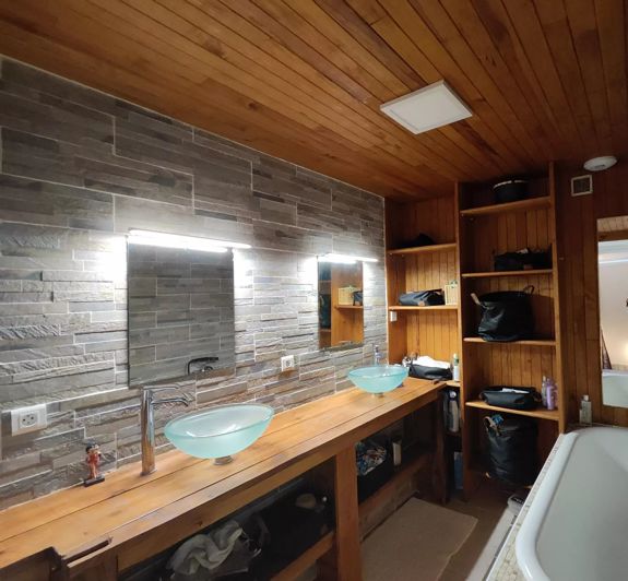 Image No.12-8 Bed House for sale