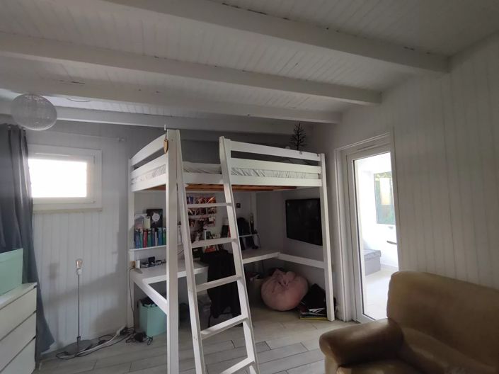 Image No.14-8 Bed House for sale