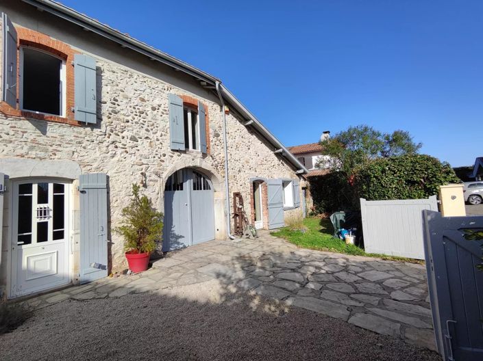 Image No.22-8 Bed House for sale