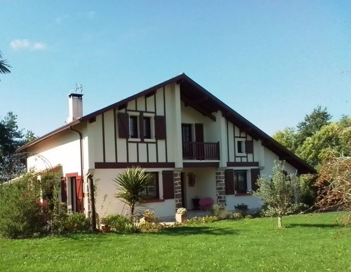 Image No.1-4 Bed House for sale