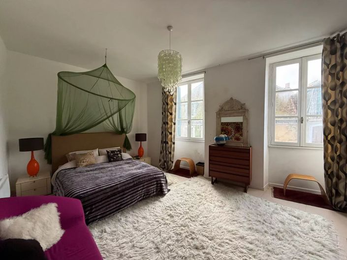 Image No.7-2 Bed Townhouse for sale