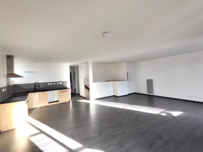 Image No.2-3 Bed Apartment for sale