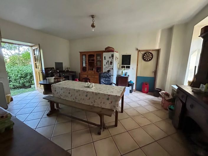 Image No.3-3 Bed House for sale