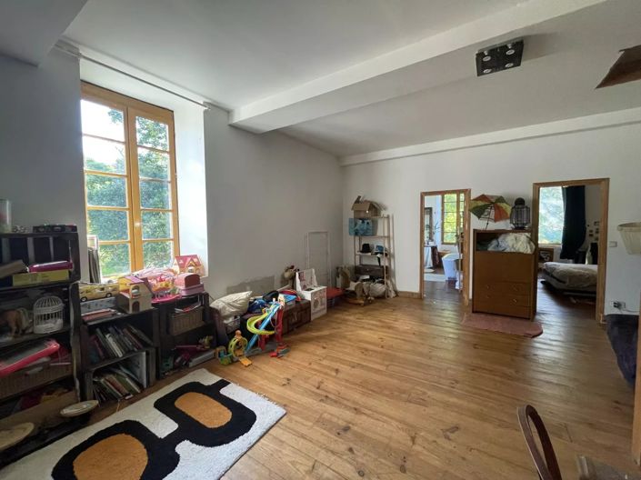 Image No.7-3 Bed House for sale