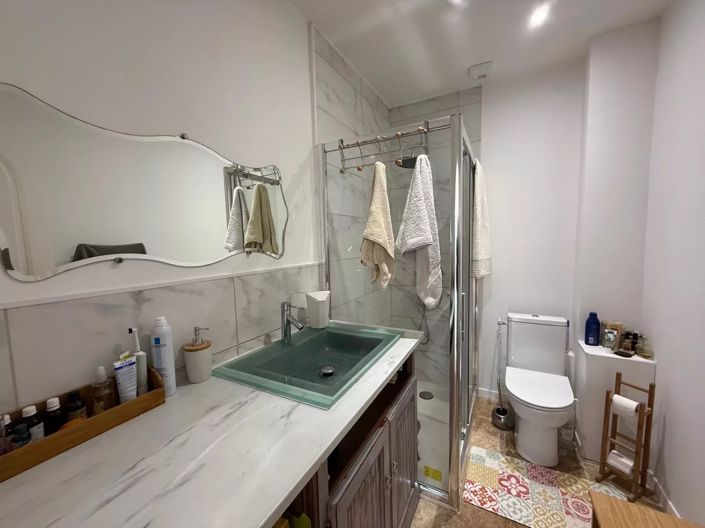 Image No.7-6 Bed House for sale