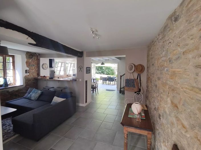 Image No.3-2 Bed House for sale