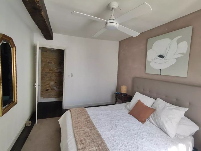 Image No.8-2 Bed House for sale