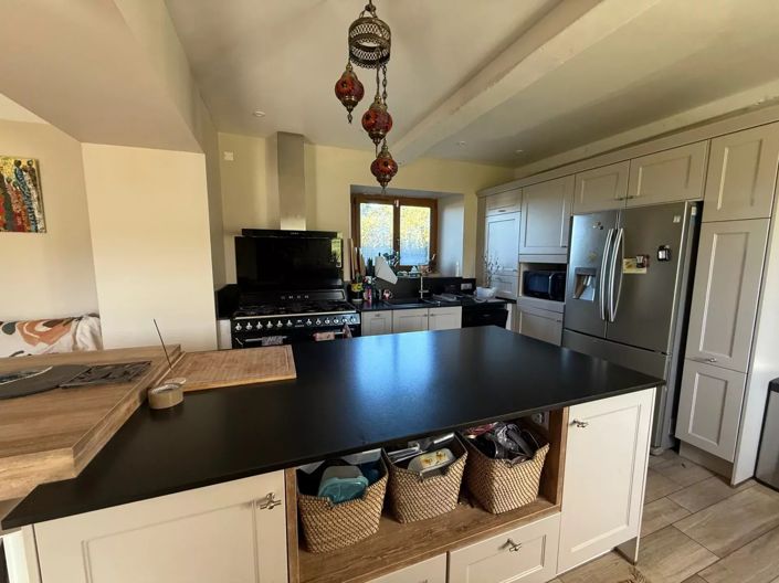 Image No.4-4 Bed House for sale