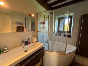 d8972a11e695a019fdcc2cad54ca88e870b5ae9845192