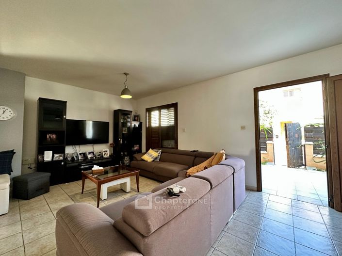 Image No.3-3 Bed Villa for sale