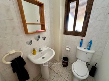 Semi Detached Villa For Sale  in  Kato Paphos - Universal