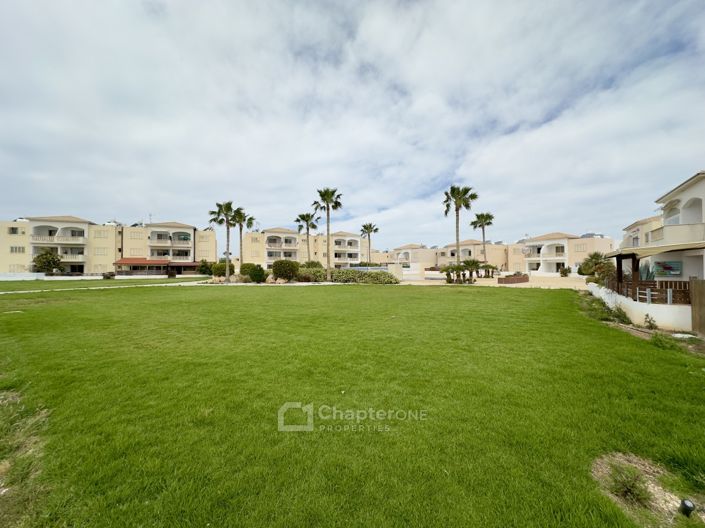 Image No.15-2 Bed Apartment for sale